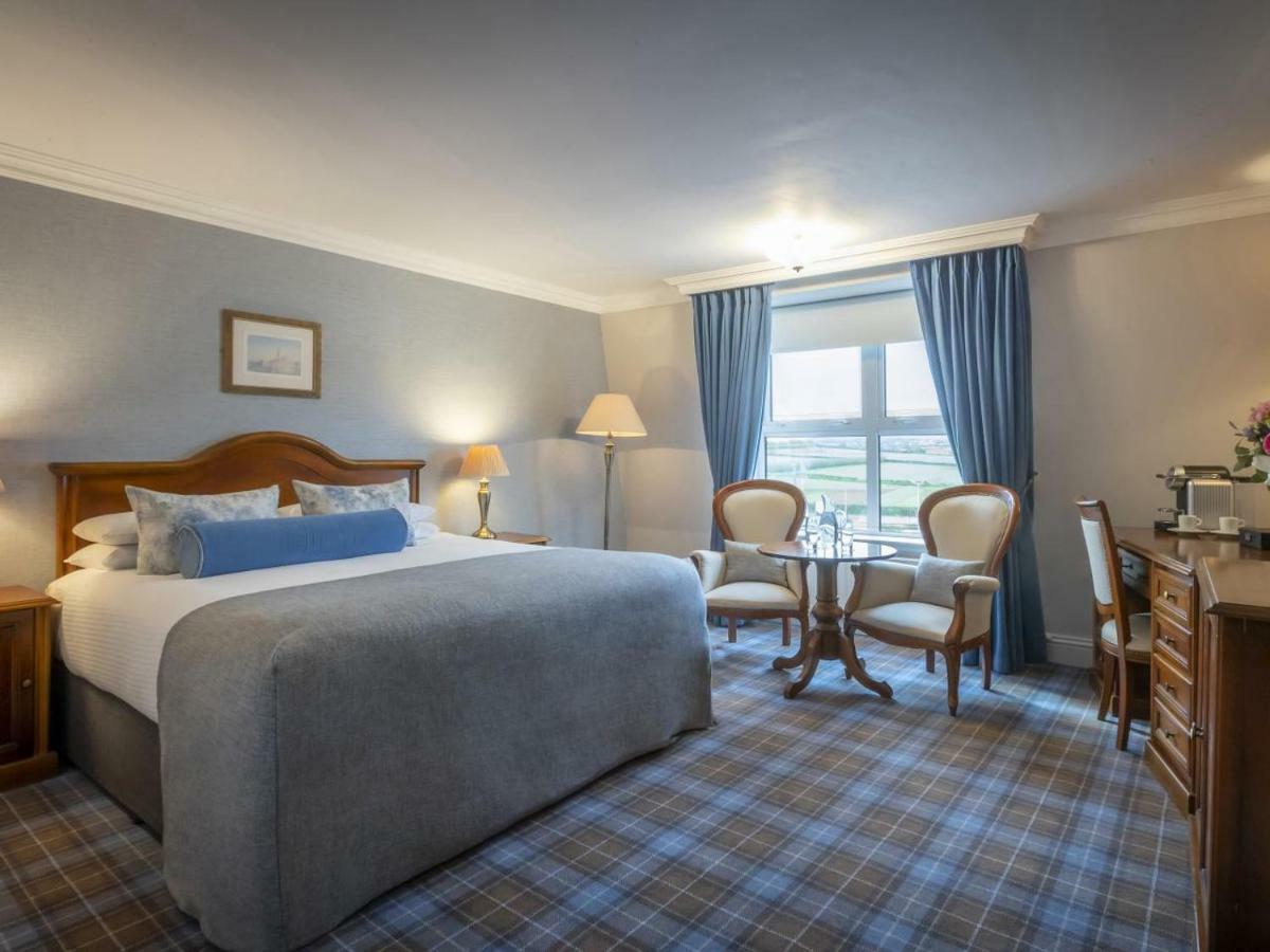 Superior Queen Room,1405784429:JPEG